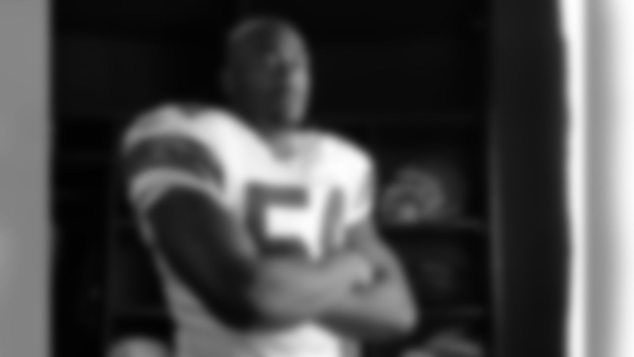 Andra Davis (141) 5th Round 2002