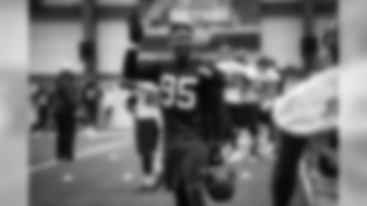 Defensive end Myles Garrett (95) during the last day of minicamp on June 6, 2019.
