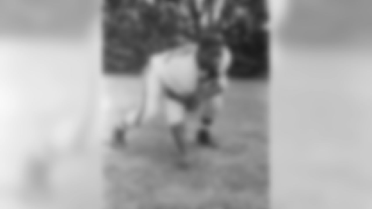 Bill Willis (G, Ohio State, 1946-'53) – The greatest defensive player in the history of the Browns, Willis also played guard on offense in his first two seasons, often as a starter. A mainstay in the Browns' 5-3 and 5-2 defenses at middle guard, a position somewhat the equivalent of today's middle linebacker in a 4-3, Willis earned first-team all-league honors in seven of his seasons and second-team in the other campaign. The Browns allowed the fewest points in the league in six of his eight seasons and the second-fewest the other two.