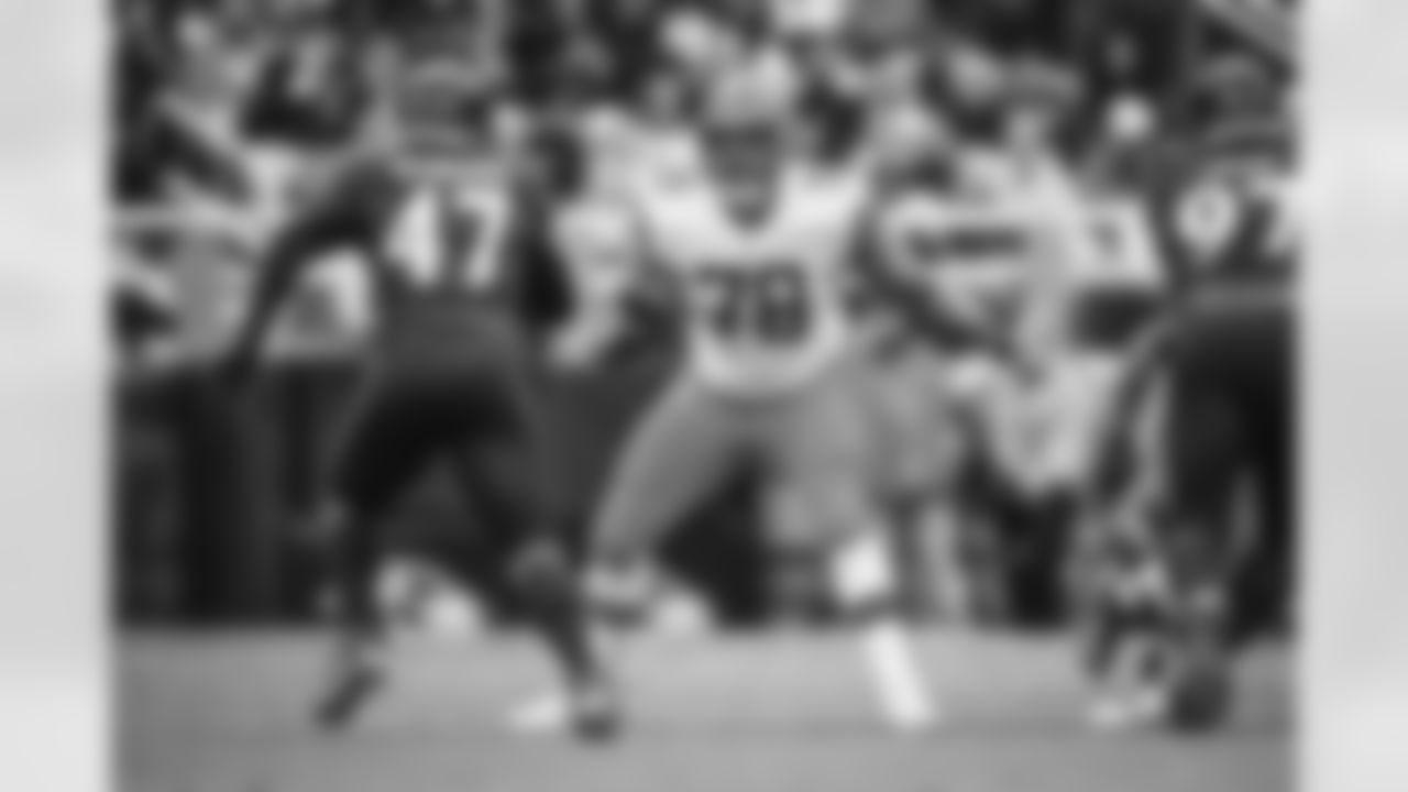 Offensive tackle Jack Conklin (78) during a NFL football game between the Cleveland Browns and Baltimore Ravens on October 23, 2022 at M&T Bank Stadium.
