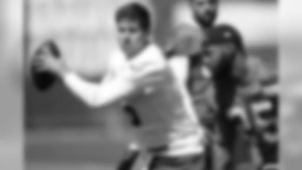 QB Cody Kessler