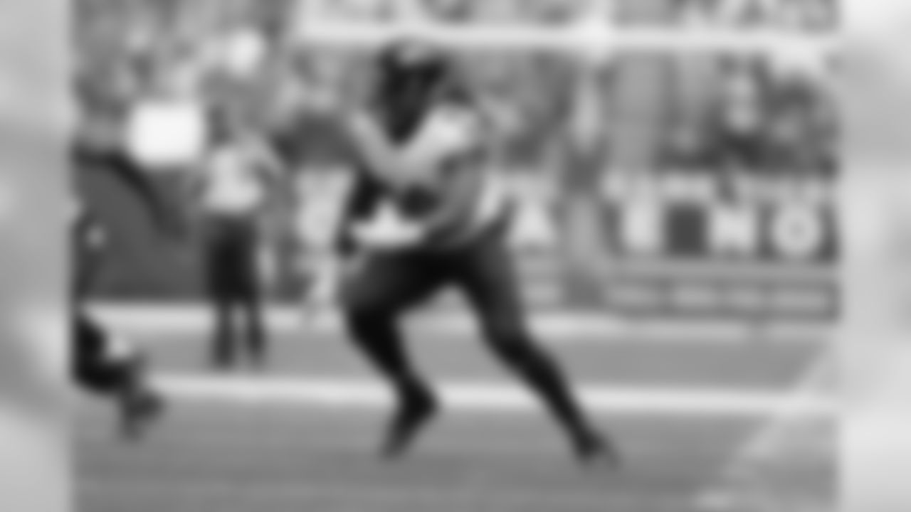 Pernell McPhee