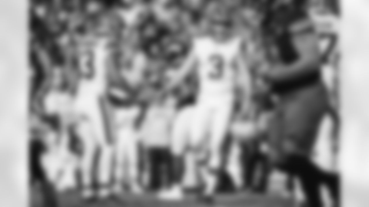 Kicker Cade York (3) during a NFL football game between the Cleveland Browns and Washington Commanders on January 1, 2023 at FedEx Field.