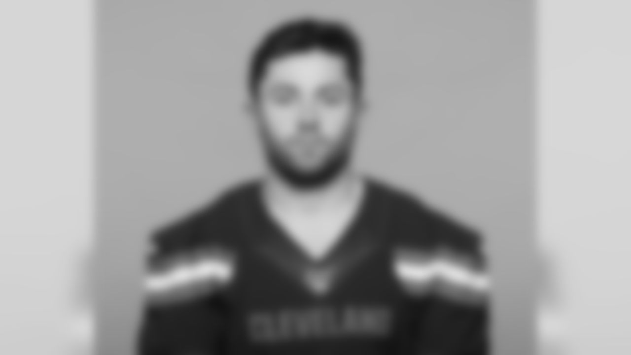 Quarterback Baker Mayfield (6)
