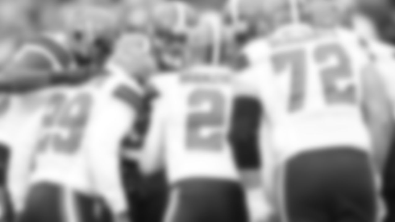 Browns quarterback Johnny Manziel in the huddle