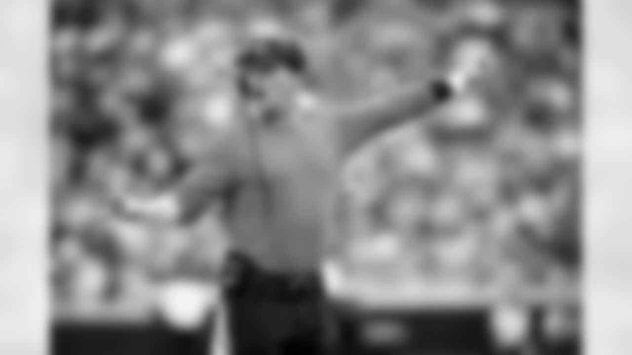Linebackers Coach Jason Tarver during a preseason NFL football game between the Cleveland Browns and Kansas City Chiefs on August 26, 2023 at GEHA Field at Arrowhead Stadium. The Browns lost 32-33.