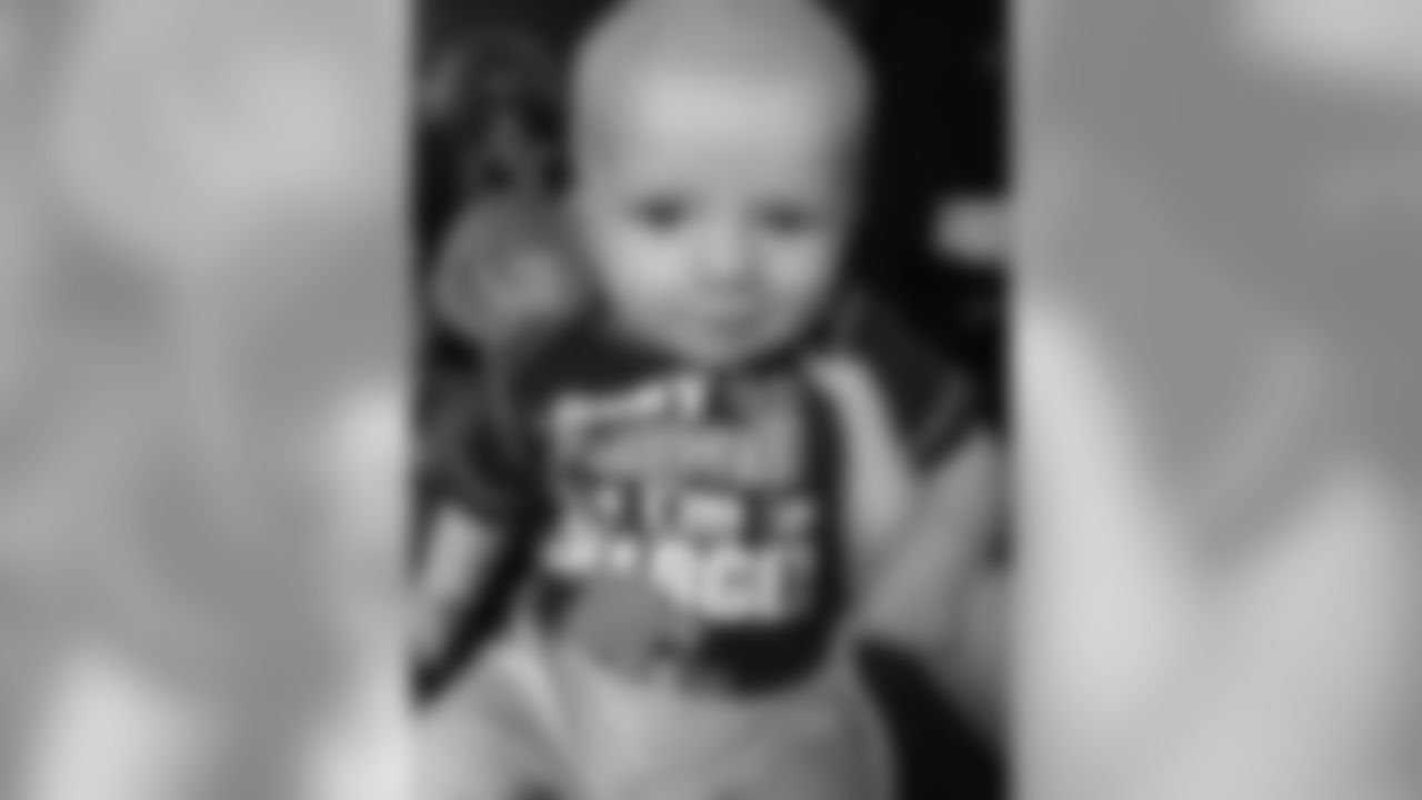 Uhhh WHY NOT!?
To submit photos of your own Browns Baby Backer, visit the University Hospitals Facebook page https://www.facebook.com/UniversityHospitals