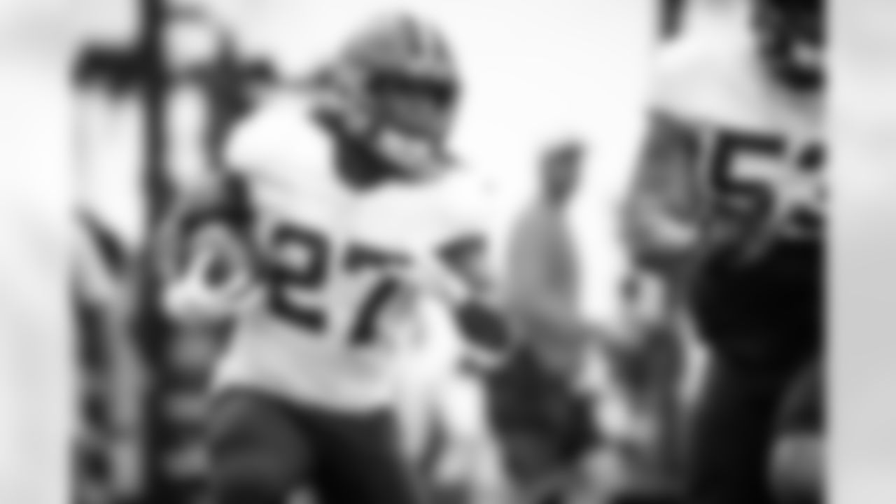 Running Back Kareem Hunt (27) during the twelfth day of training camp on August 11, 2021.