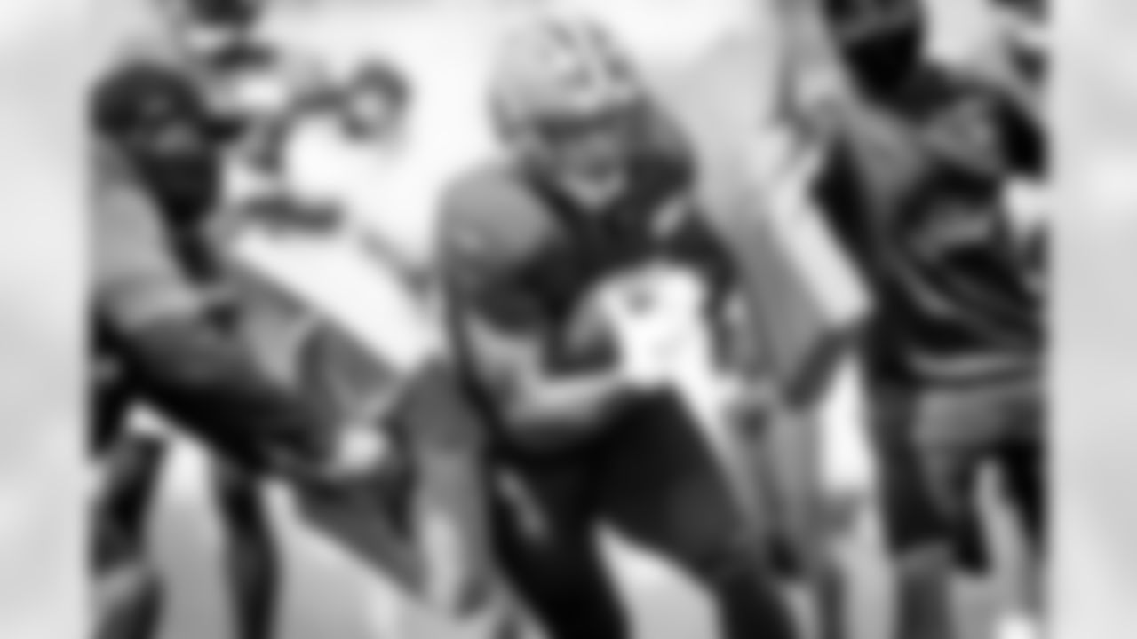 Running Back Nick Chubb (24) during practice on August 24, 2020