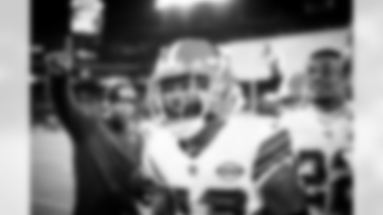 Safety John Johnson III (43) before a NFL football game between the Cleveland Browns and Baltimore Ravens on Sunday Night Football on November 28, 2021 at M&T Bank Stadium. The Browns lost 10-16.