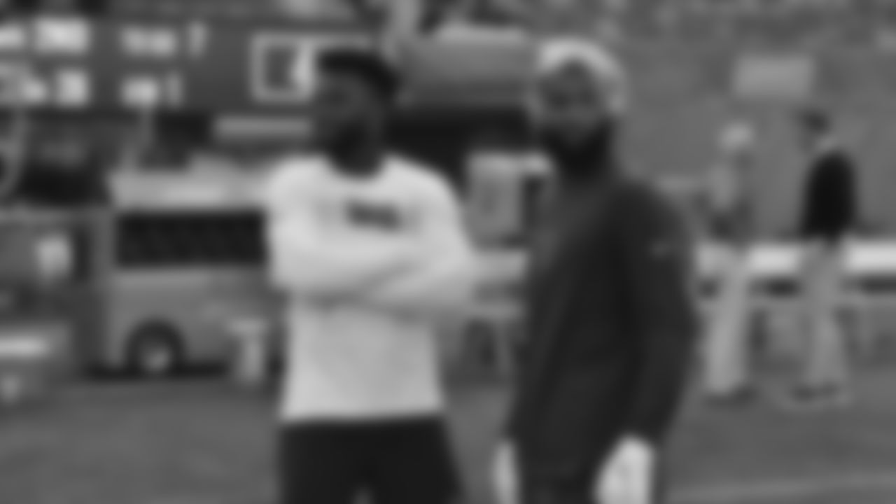 New York Giants wide receiver Odell Beckham (13) talks with Cleveland Browns wide receiver Jarvis Landry (80) before a preseason NFL football game on Thursday August 8, 2018 in East Rutherford, N.J. (Evan Pinkus via AP)