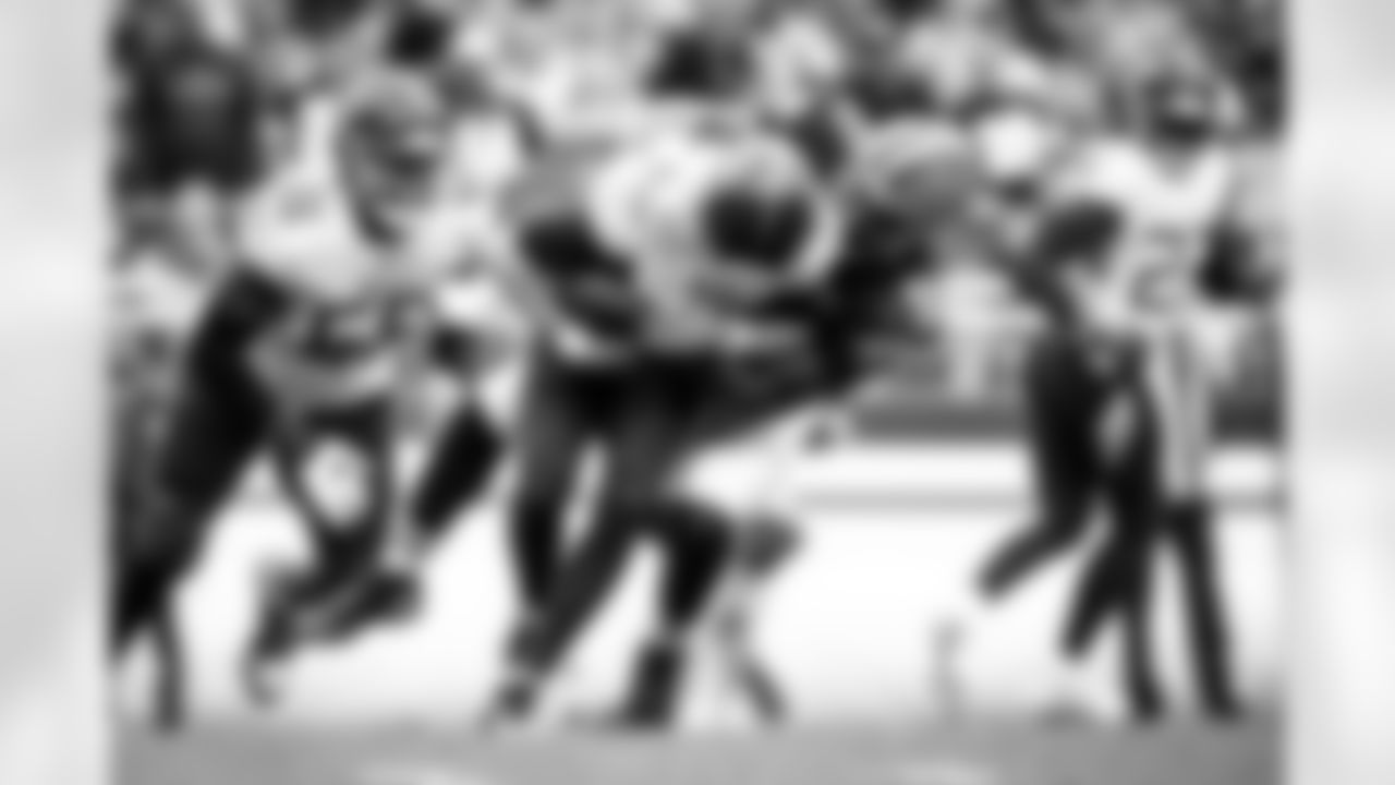 Defensive end Alex Wright (91) during a NFL football game between the Tennessee Titans and Cleveland Browns on September 24, 2023 at Cleveland Browns Stadium. The Browns won 27-3.