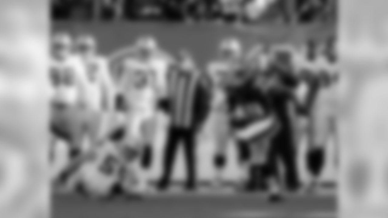 Regular Season Game 7: Browns vs. Raiders