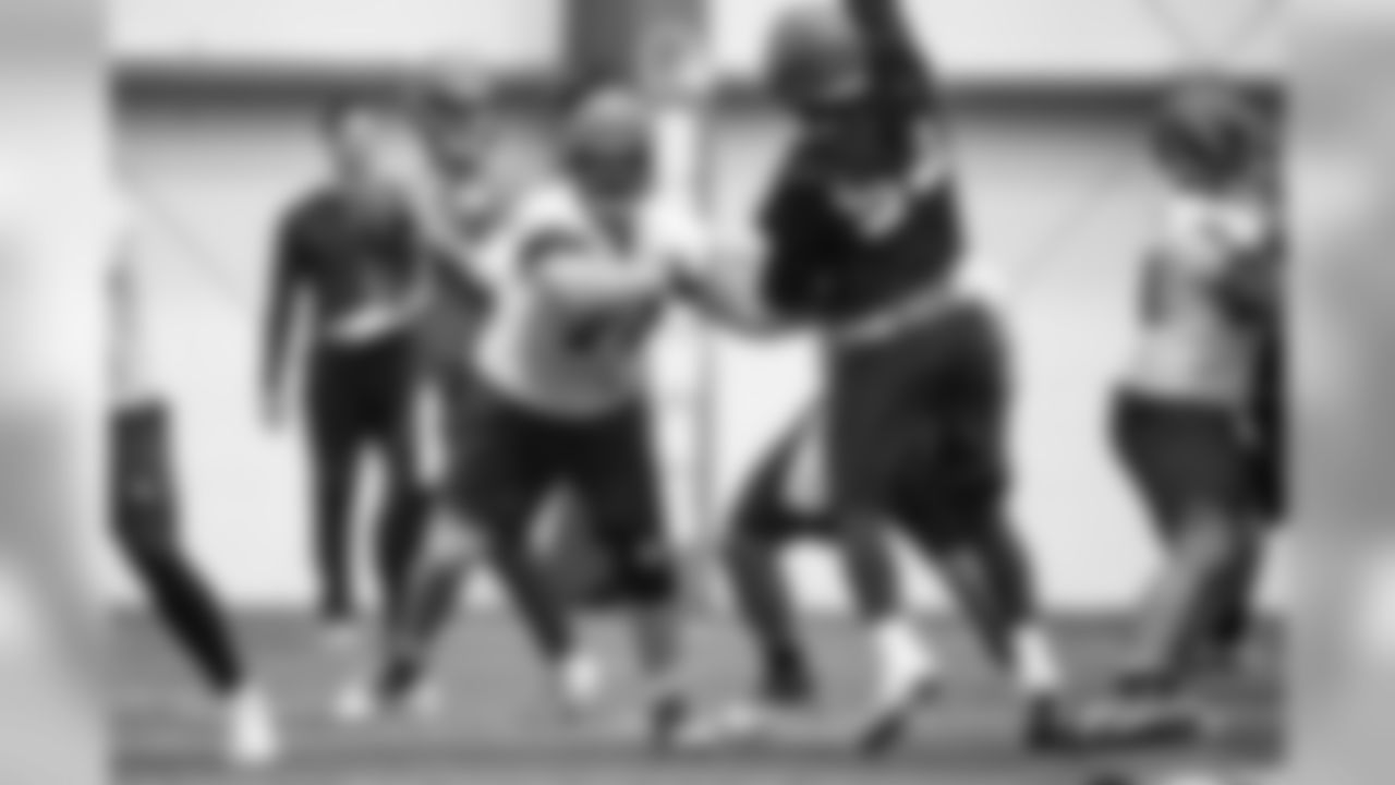Guard Brian Witzmann (71) during the last day of minicamp on June 6, 2019.