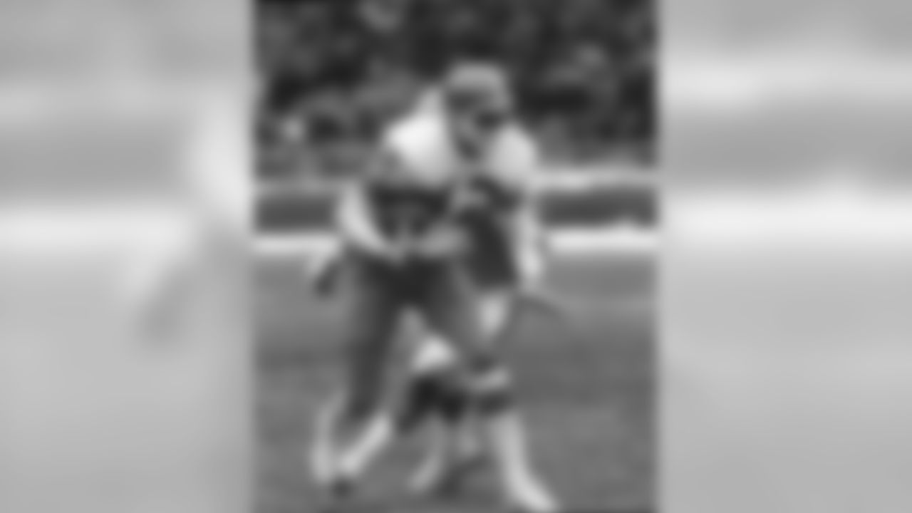 Paul Warfield