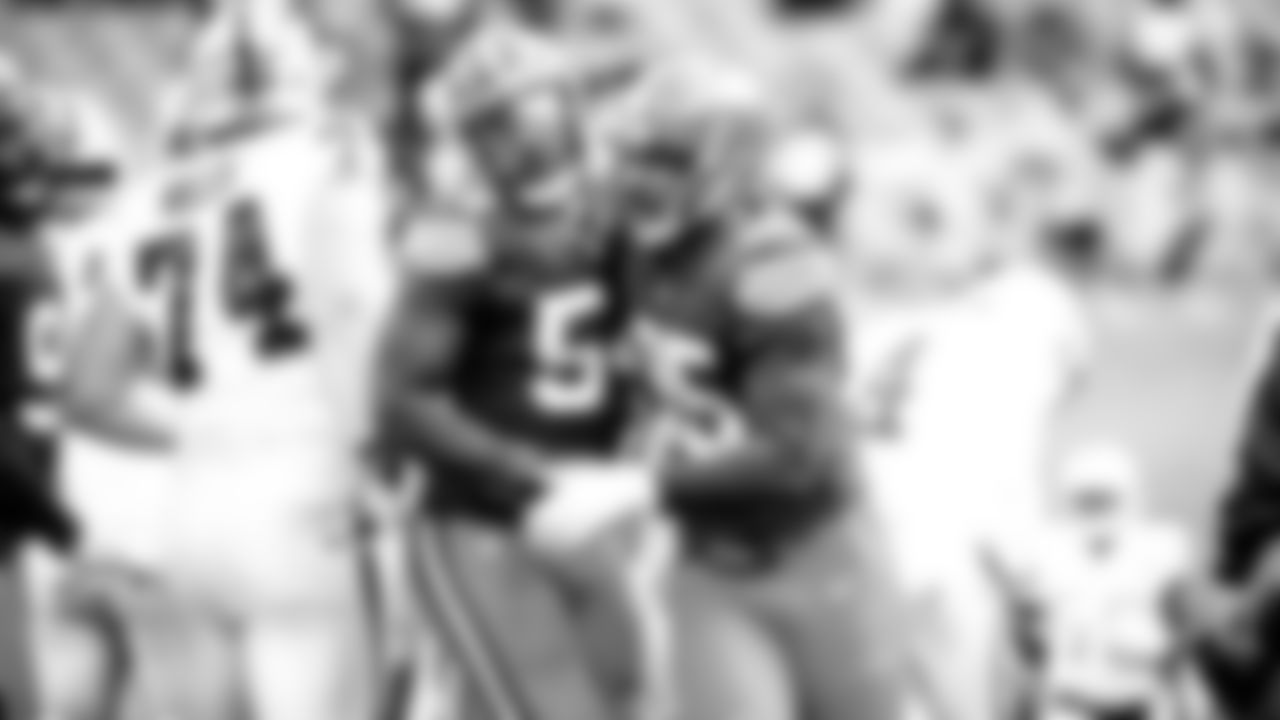 The Cleveland Browns play the Las Vegas Raiders at FirstEnergy Stadium in Week 8.