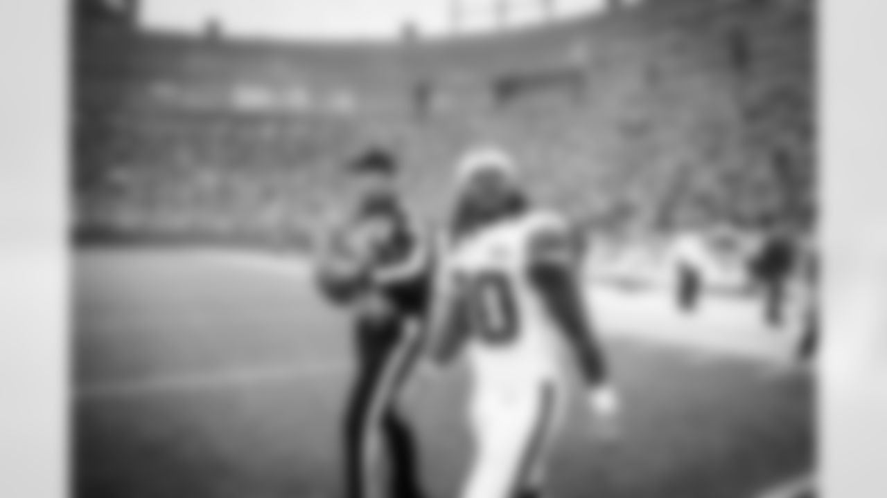 Running Back D'Ernest Johnson (30) before a NFL football game between the Cleveland Browns and Green Bay Packers on December 25, 2021 at Lambeau Field. The Browns lost 22-24.