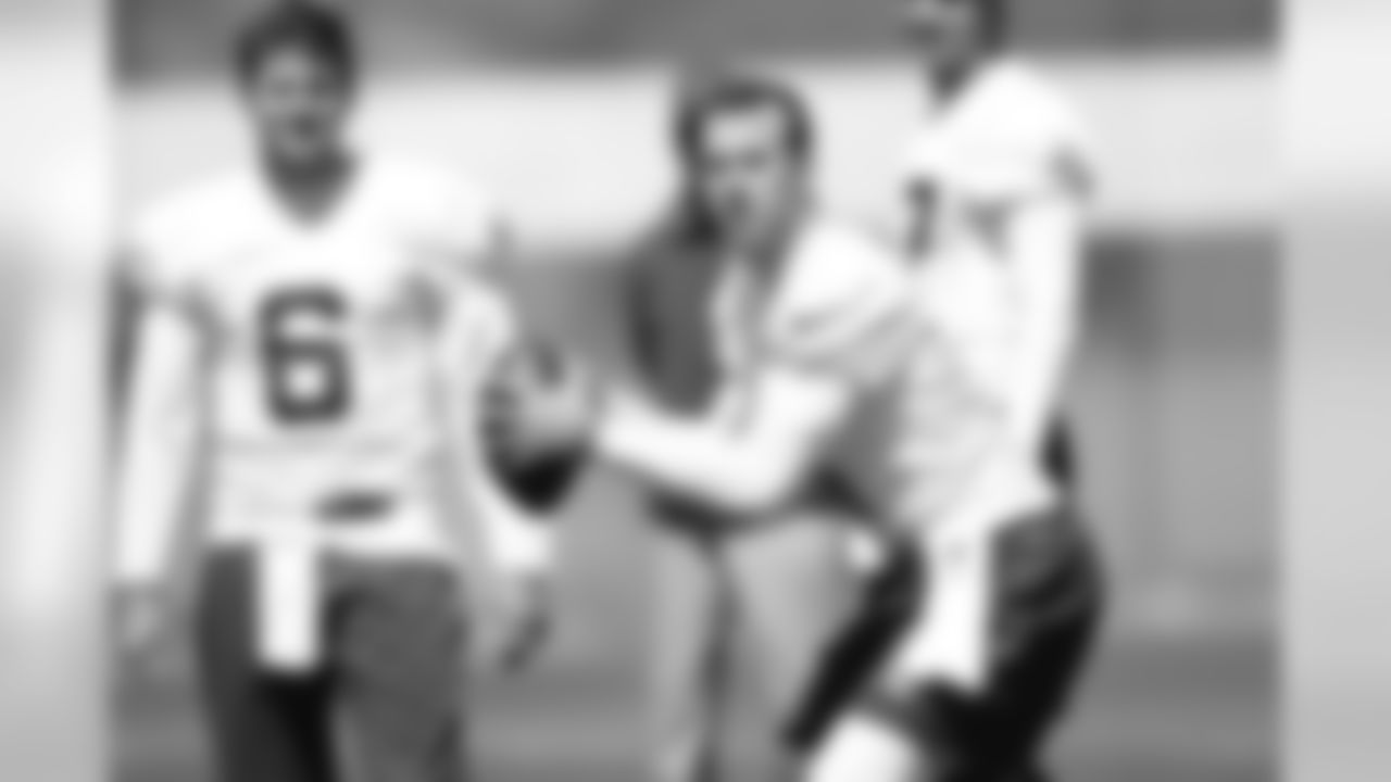 QB Kevin Hogan