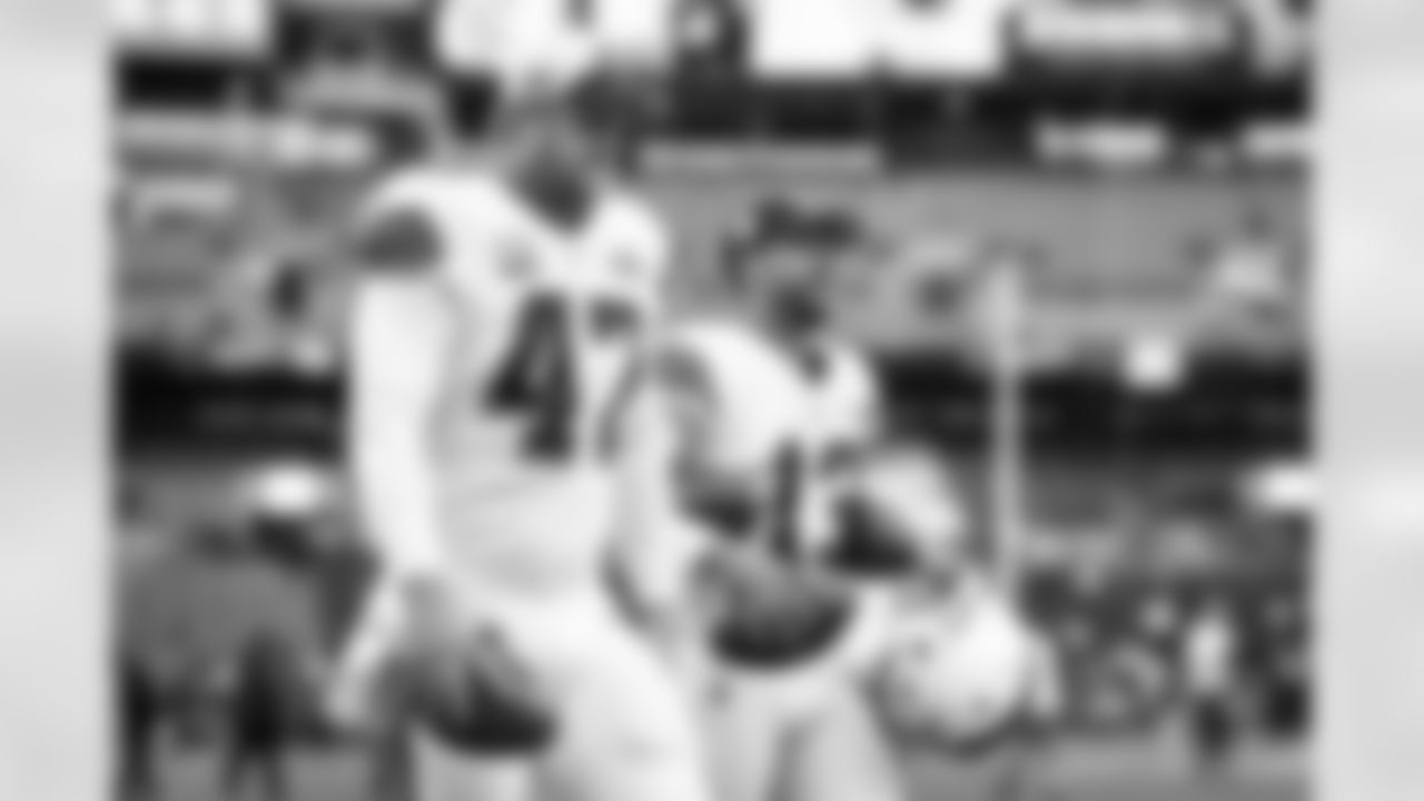 Long snapper Charley Hughlett (47) before a NFL football game between the San Francisco 49ers and Cleveland Browns on October 15, 2023 at Cleveland Browns Stadium.