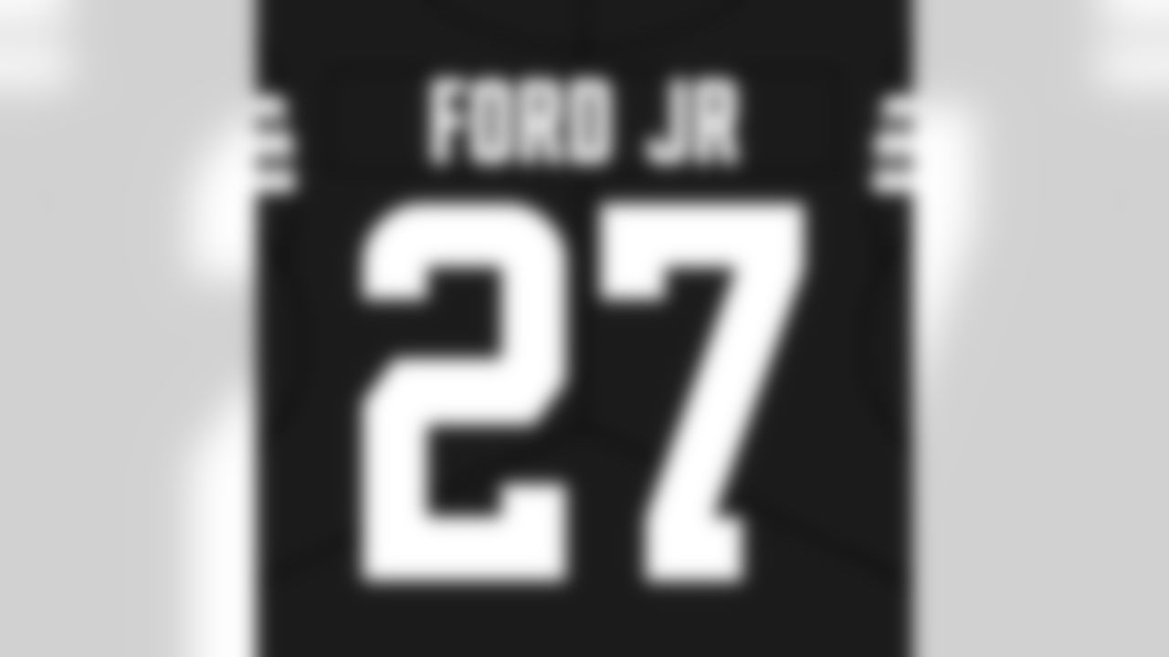Cornerback Mike Ford Jr. (27)