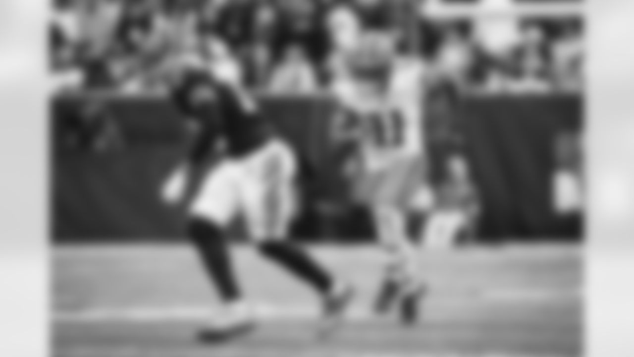 Wide receiver Donovan Peoples-Jones (11) during a NFL football game between the Cleveland Browns and Cincinnati Bengals on December 11, 2022 at Paycor Stadium.