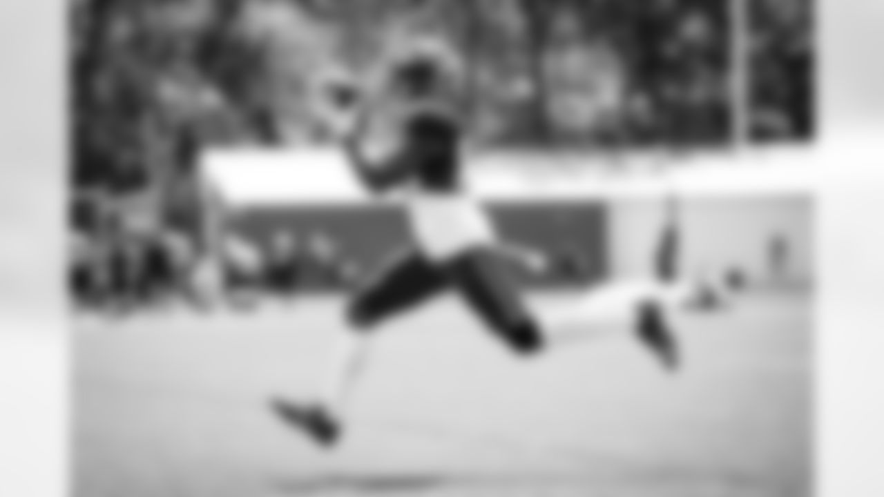 Wide receiver Ja'Marcus Bradley (84) during the thirteenth day of training camp at CrossCountry Mortgage Campus on August 15, 2022.