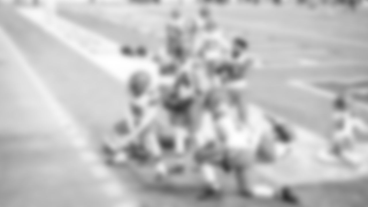 The Cleveland Browns play the Pittsburgh Steelers at Heinz Field in the Wild Card Round of the 2020 Playoffs.