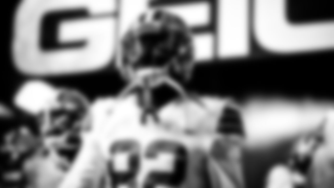 The Cleveland Browns prepare to face the Pittsburgh Steelers at Heinz Field in Week 17 of the 2021 NFL season.