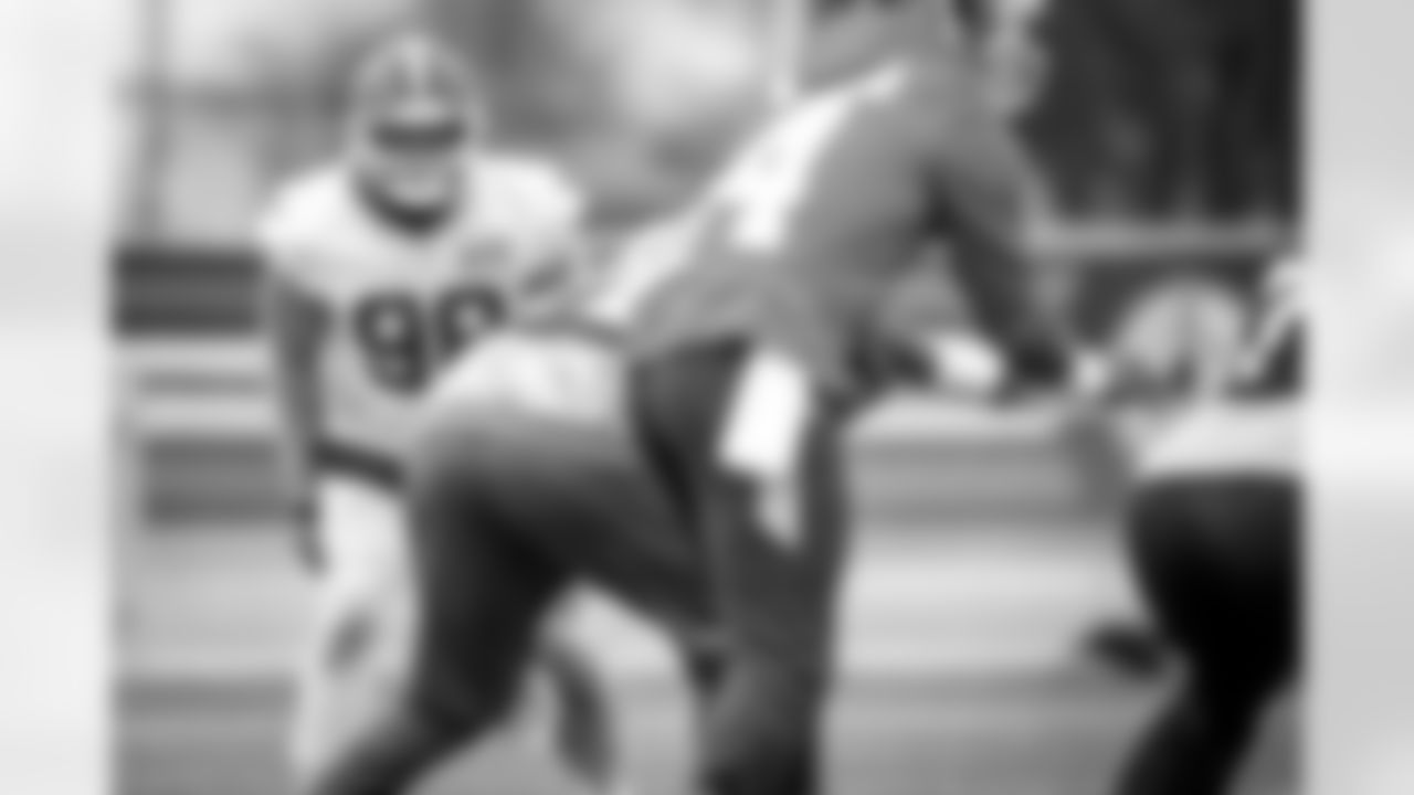 Defensive end Isaac Rochell (98) during practice at CrossCountry Mortgage Campus on December 14, 2022.