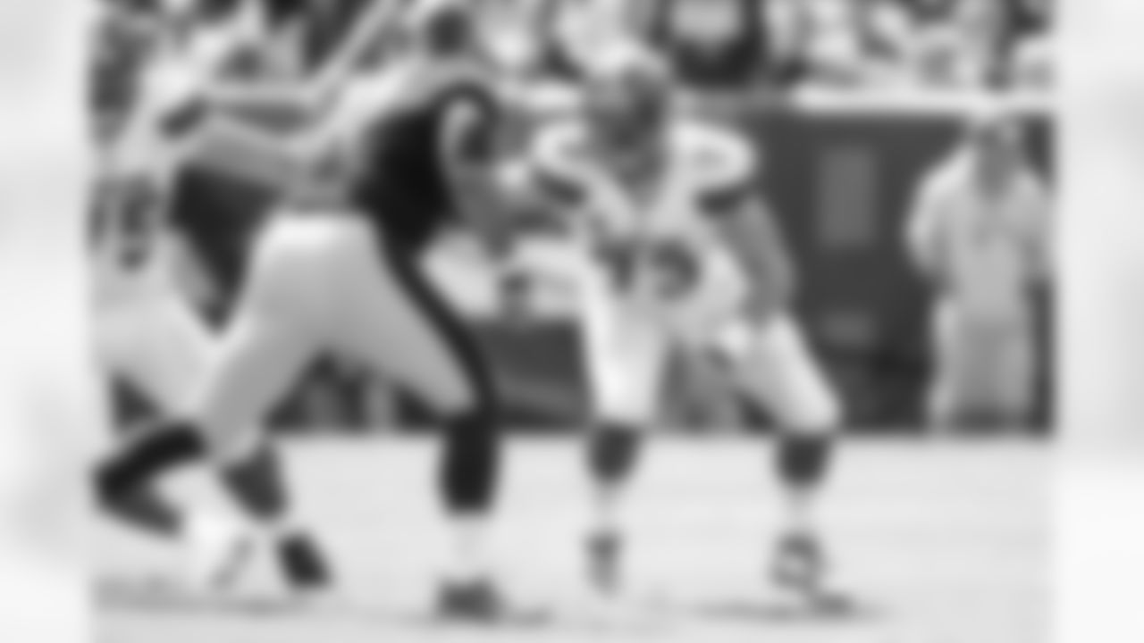 Joe Thomas