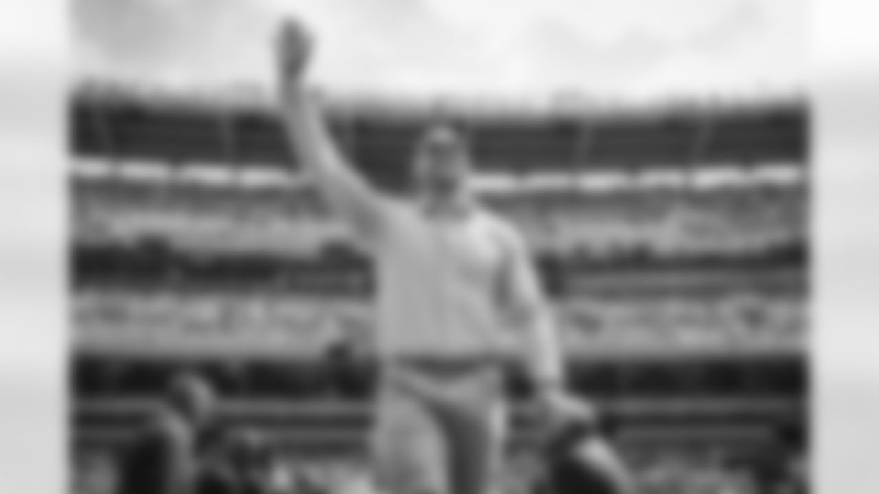 Legends Induction Ceremony during a NFL football game between the New York Jets and Cleveland Browns on September 18, 2022 at FirstEnergy Stadium.