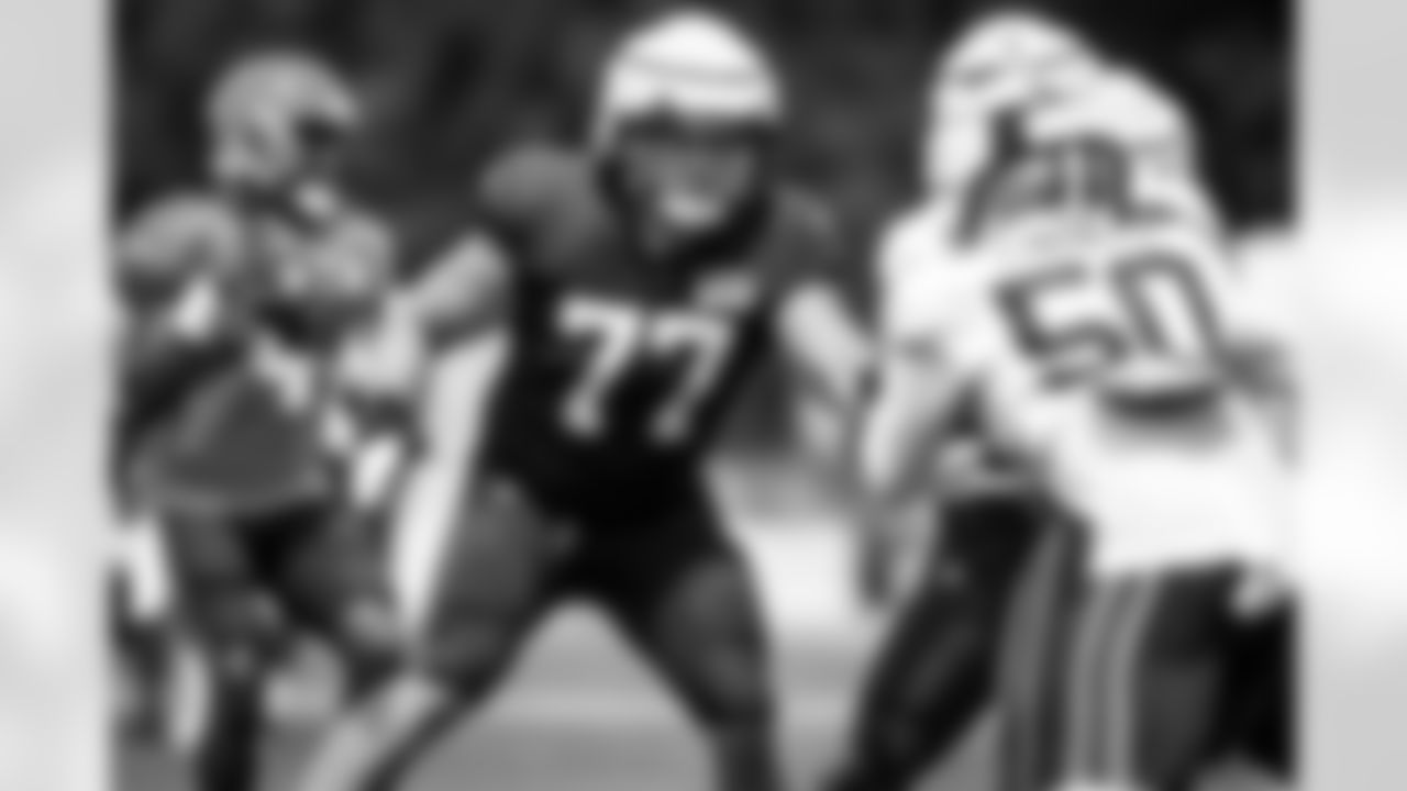 Offensive guard Wyatt Teller (77) during the ninth day of training camp at CrossCountry Mortgage Campus on August 6, 2022.