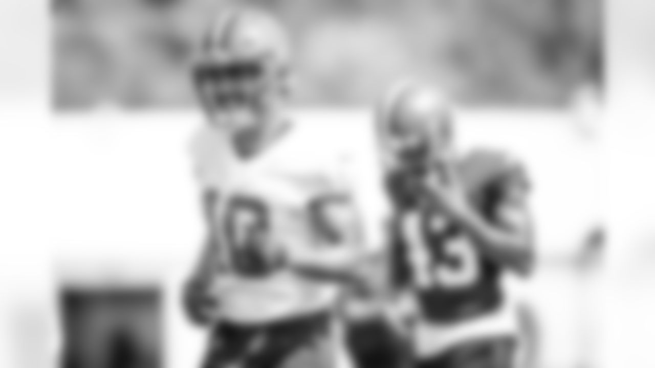 Wide receiver Anthony Schwartz (10) during practice on August 27, 2021.