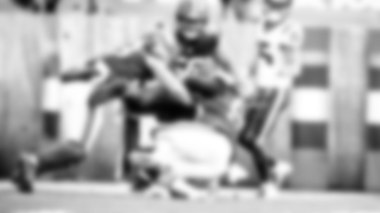 The Cleveland Browns play the Houston Texans at FirstEnergy Stadium in Week 10.