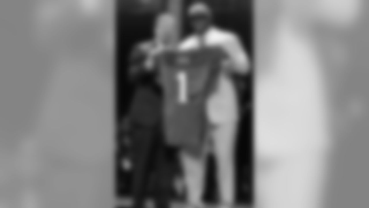 DT Fletcher Cox (Mississippi State) - Philadelphia Eagles, 2012
