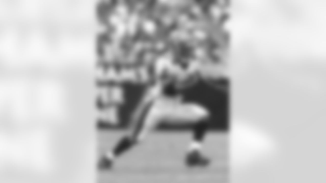 RB Warrick Dunn (Florida State) - Tampa Bay Buccaneers, 1997
