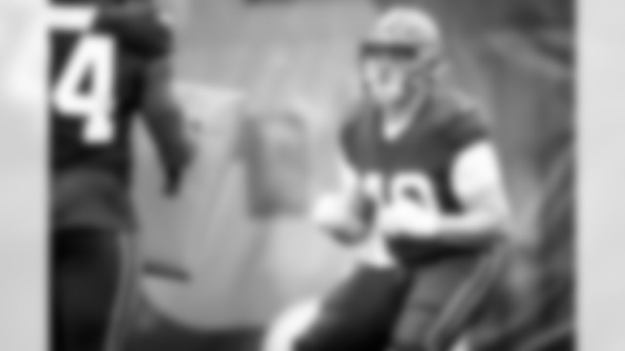 Fullback Johnny Stanton (40) during practice on October 27, 2021.