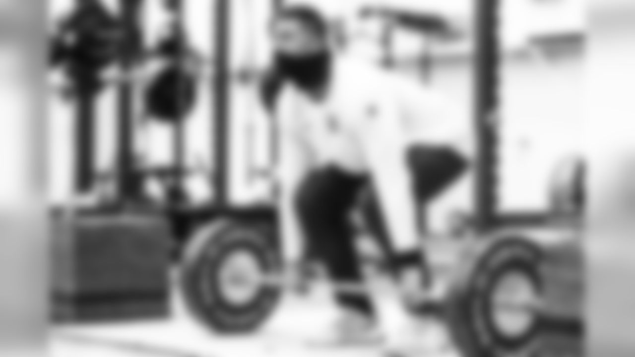 Tight end Austin Hooper (81) during workouts on August 7, 2020