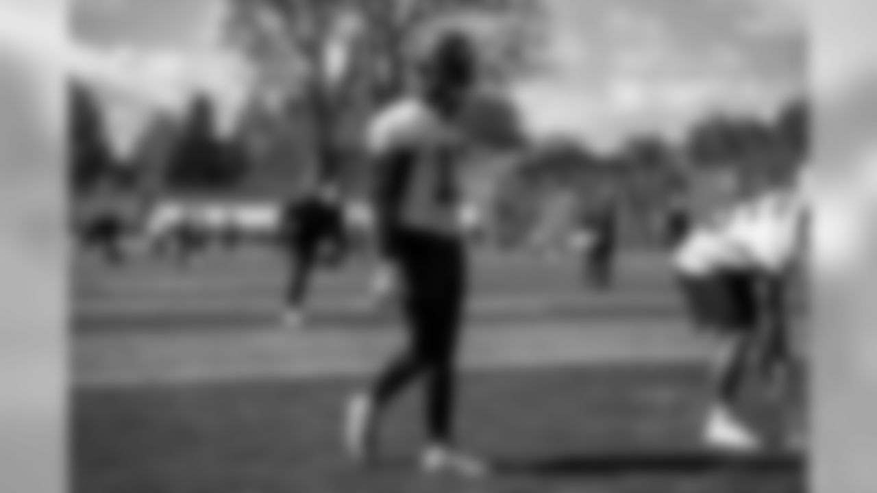 Wide receiver Odell Beckham Jr. (13)