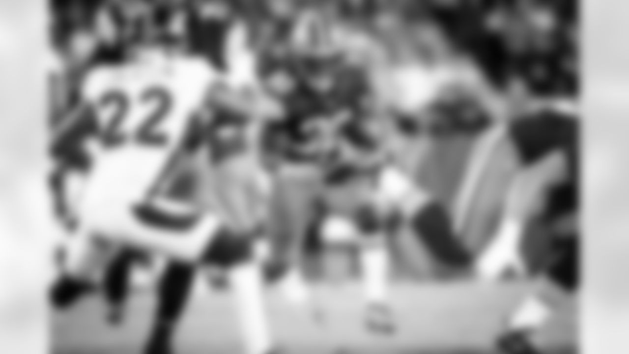 Running Back D'Ernest Johnson (30) during a NFL football game between the Denver Broncos and Cleveland Browns on Thursday Night Football on October 21, 2021 at FirstEnergy Stadium. The Browns won 17-14.