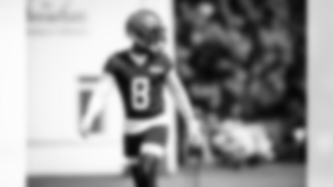 Wide receiver Elijah Moore (8) during Phase II Fieldwork at The Greenbrier on July 23, 2023.
