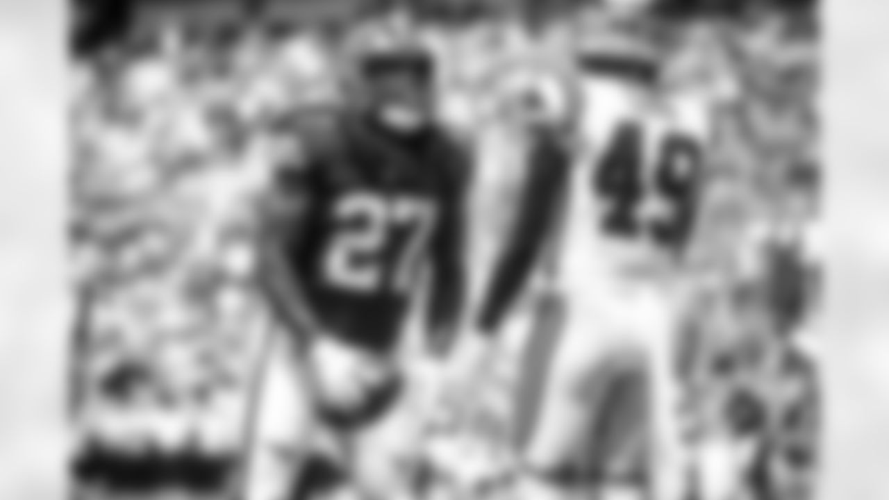 Running back Kareem Hunt (27) during a NFL football game between the Cleveland Browns and Carolina Panthers on September 11, 2022 at Bank of America Stadium. The Browns won 26-24.