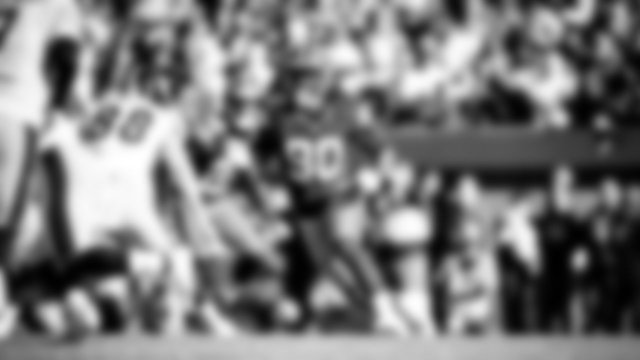 The Cleveland Browns play the Pittsburgh Steelers at FirstEnergy Stadium in Week 8 of the 2021 NFL season.