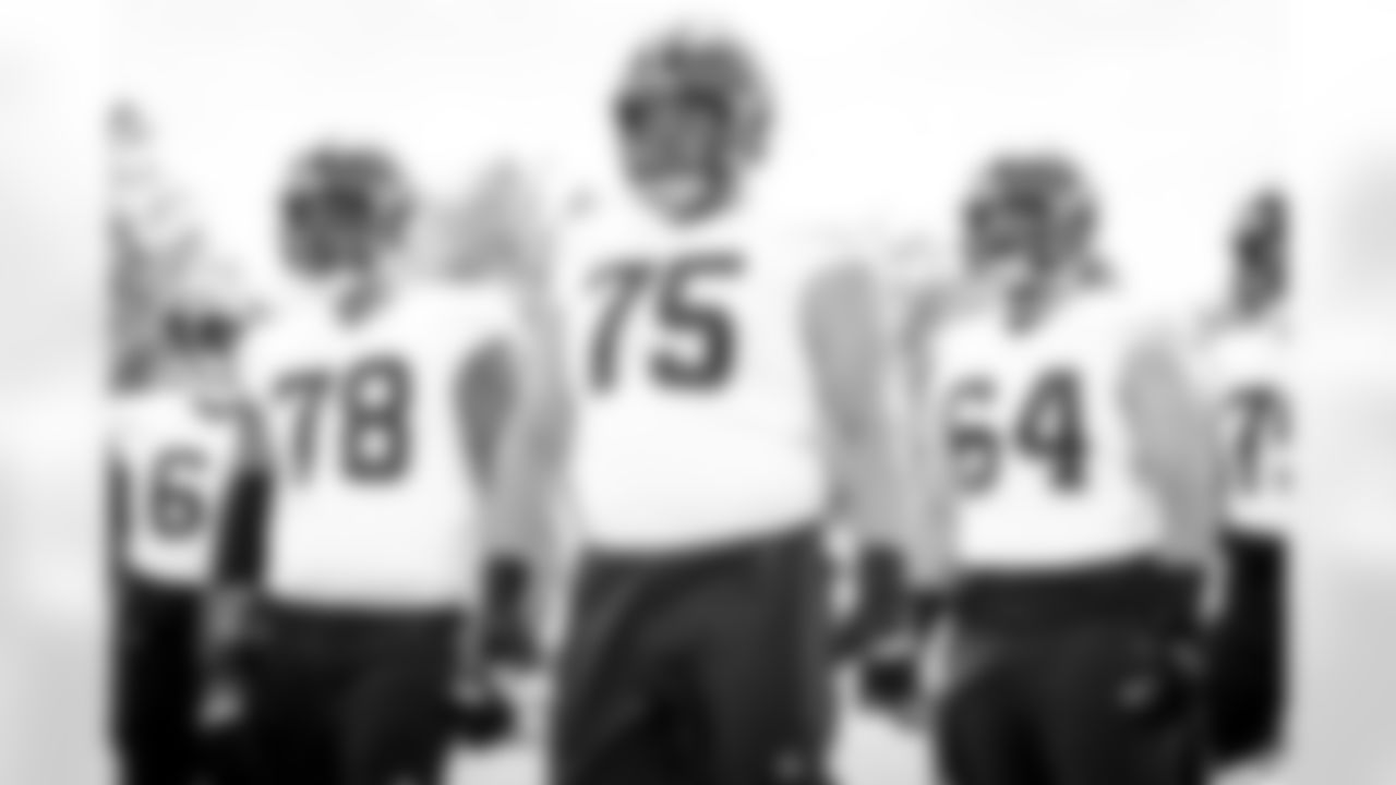 Offensive guard Joel Bitonio (75) during the third day of training camp on July 30, 2021.