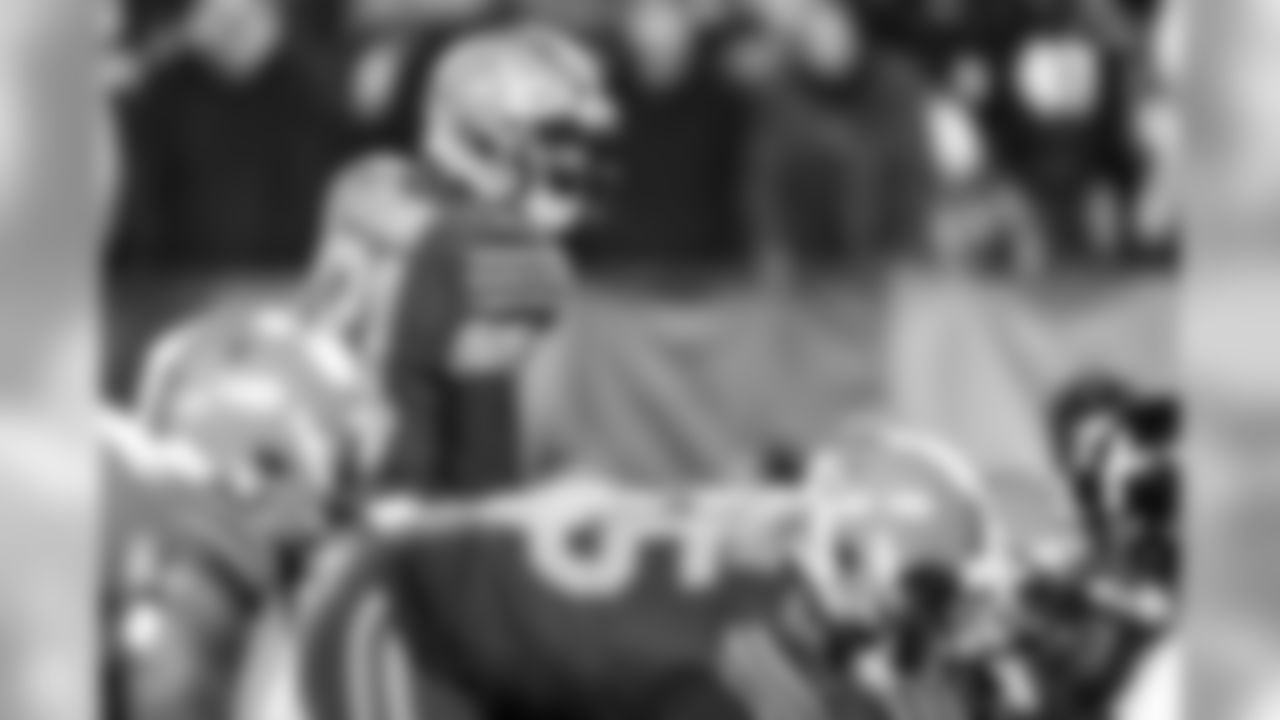Juston Burris - Unrestricted Free Agent