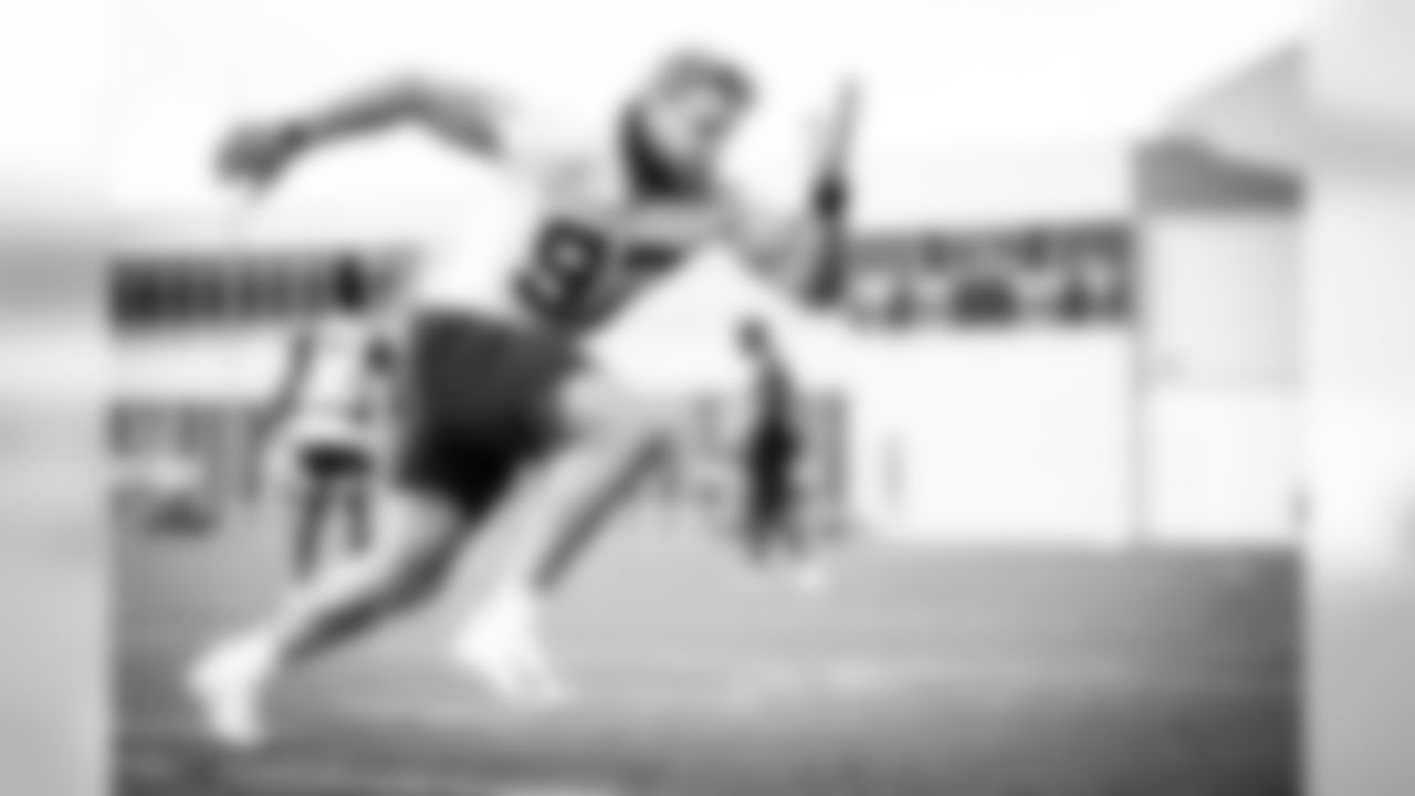 Defensive end Porter Gustin (97) during workouts on August 4, 2020