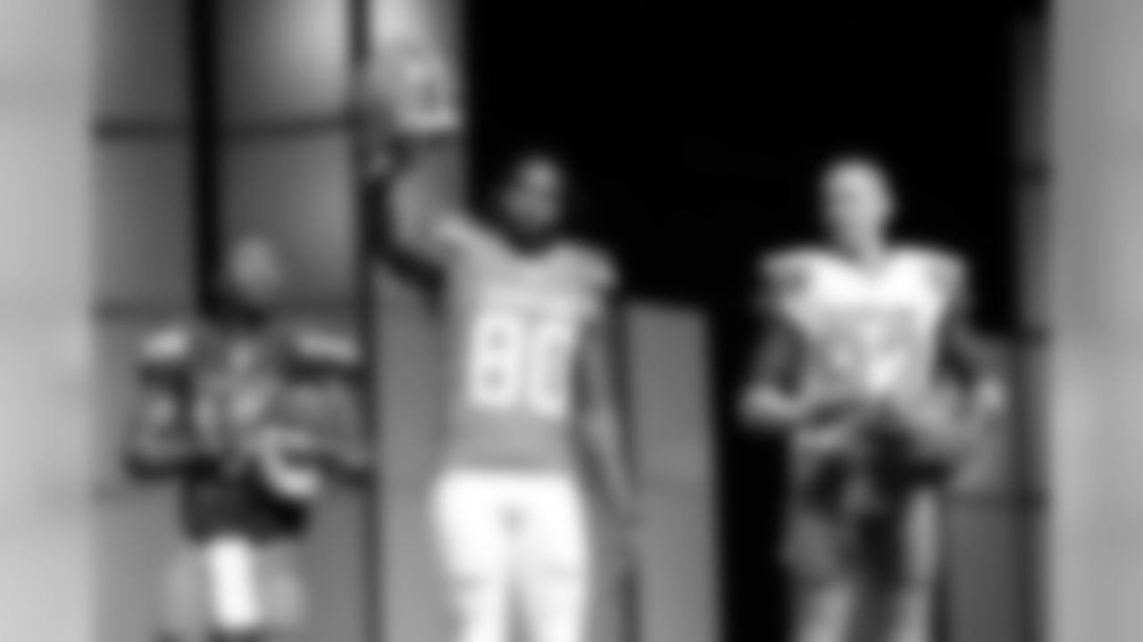 Cleveland Browns Uniform Reveal Photos