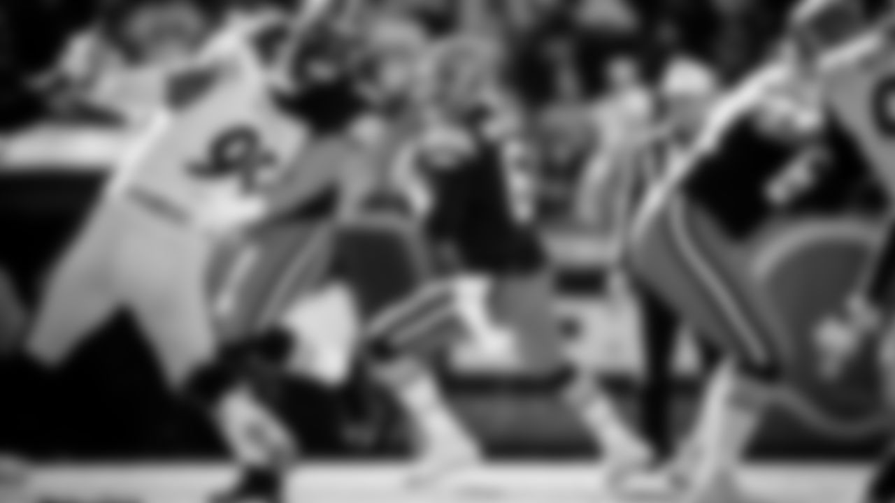 The Cleveland Browns play the Pittsburgh Steelers at FirstEnergy Stadium in Week 8 of the 2021 NFL season.