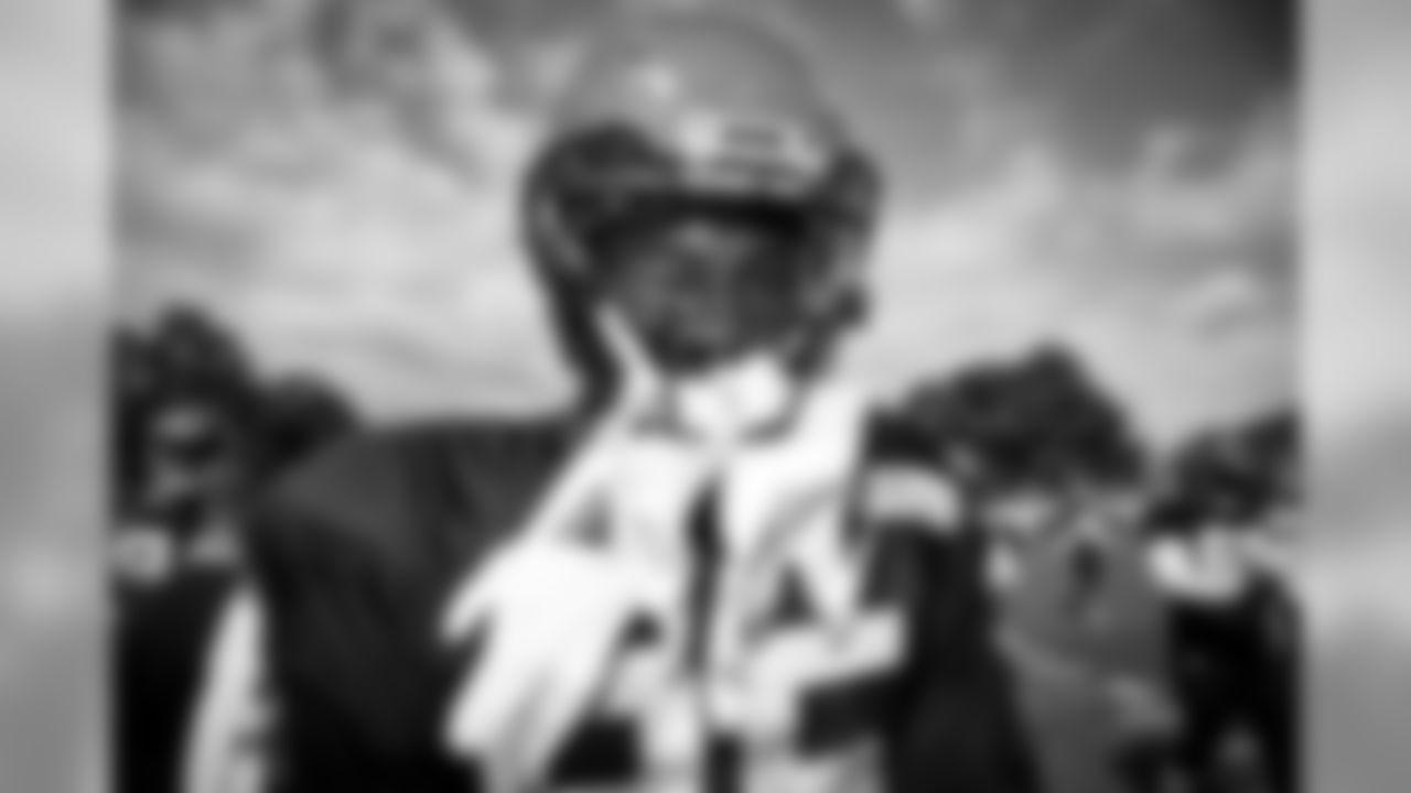 Check out our favorite photos of David Njoku and Myles Garrett