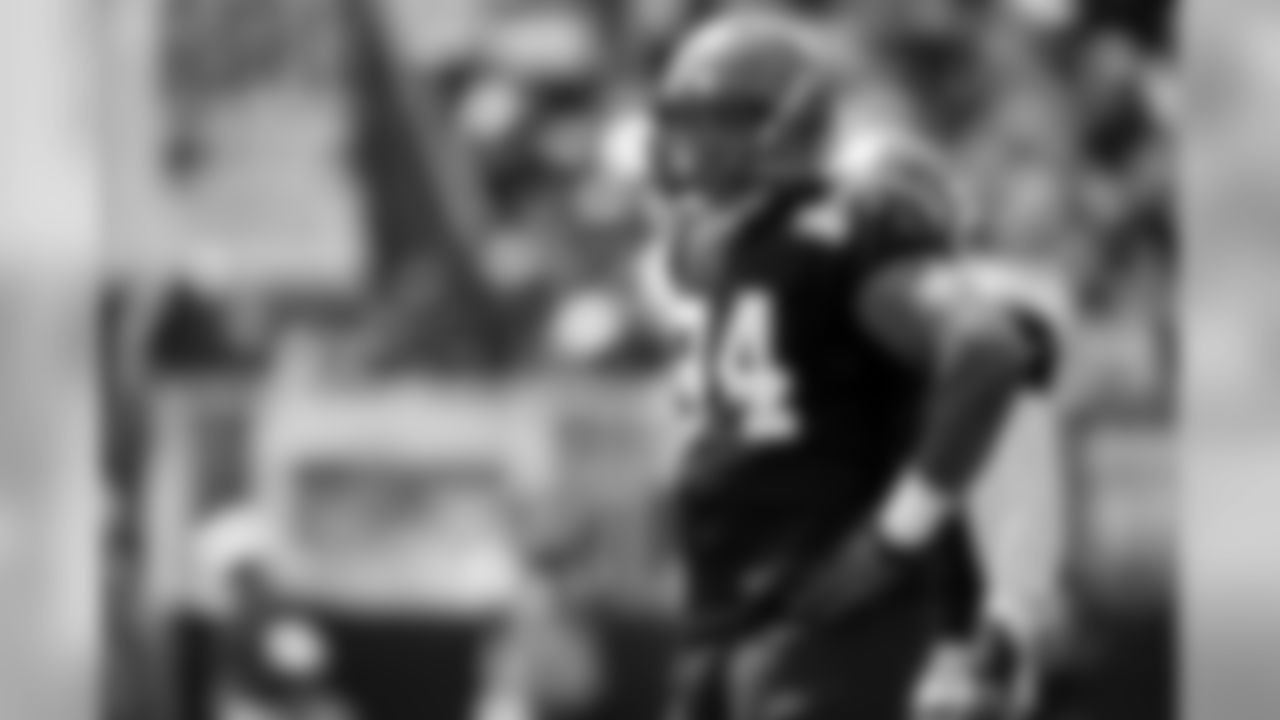 Defensive tackle Carl Davis (94) during the third day of training camp on July 27, 2019.